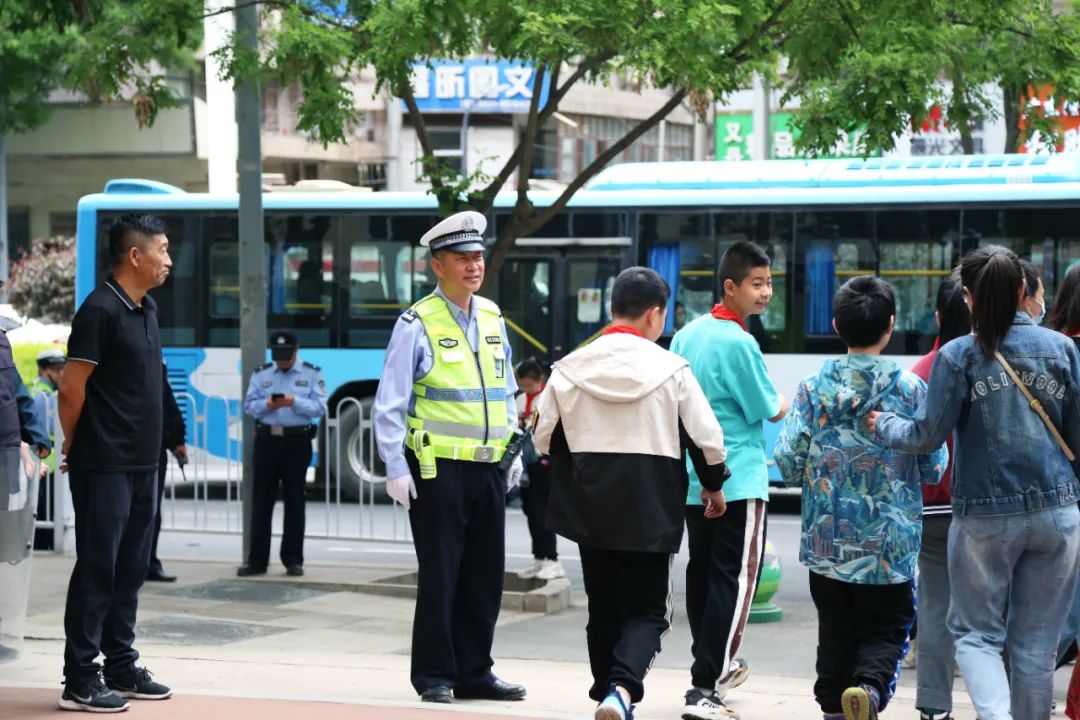 一线传真刑警告白完整版,一线传真公安