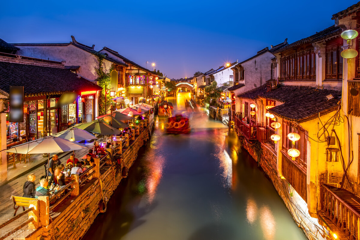 夏天自驾游最凉快的地方,旅游十大必去的地方中国夏天