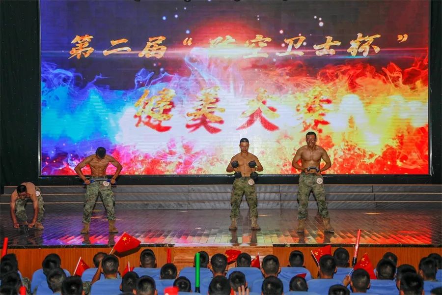 兵哥哥实力炫腹恶作剧,巅峰对决超燃剪辑海军兵哥哥炫腹