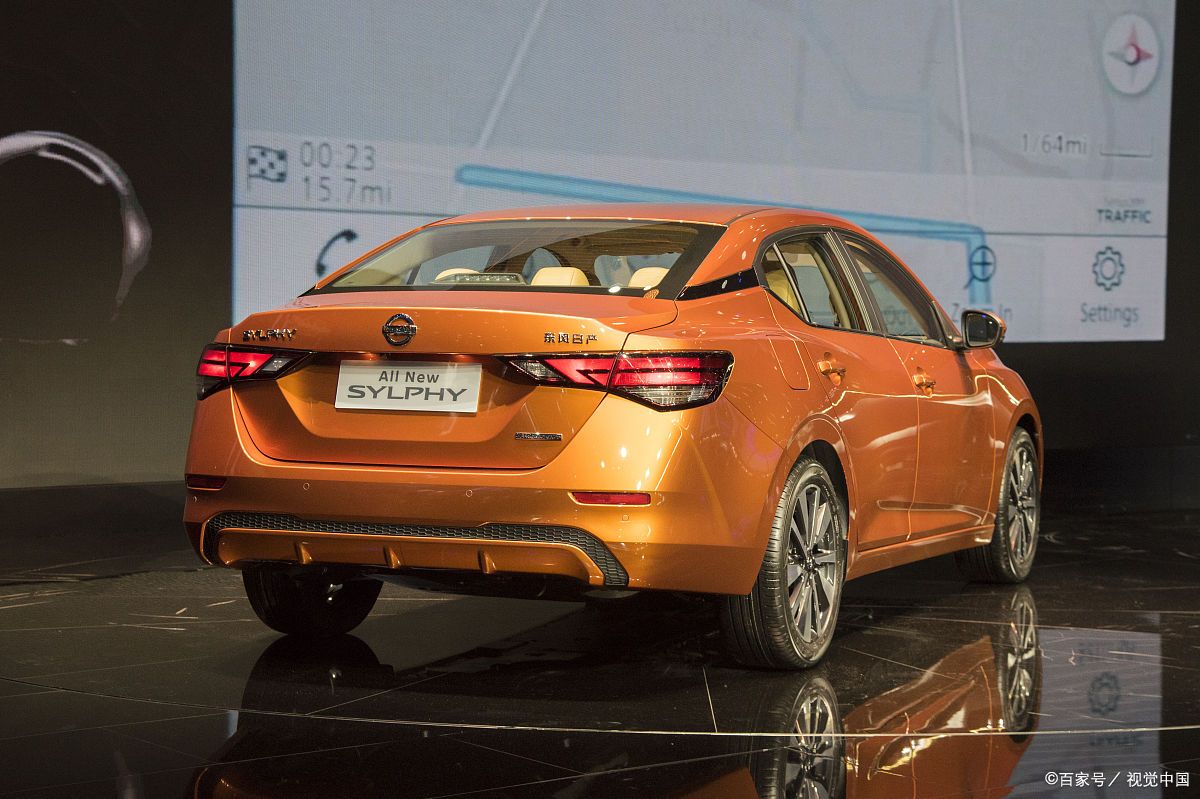 2019款日产轩逸和2019款宝来视频 (1.5l宝来和1.6l轩逸哪个动力好)