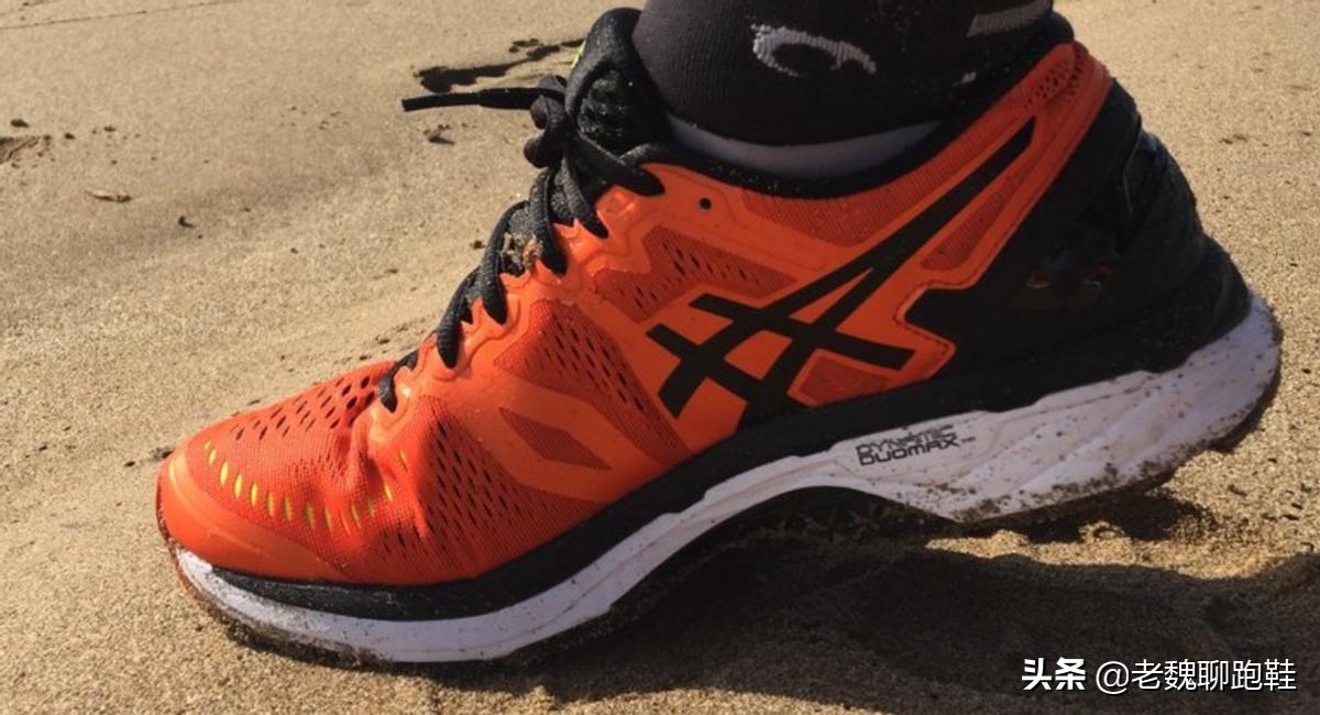为什么不推荐入门级羽毛球鞋,为什么跑鞋买大不买小