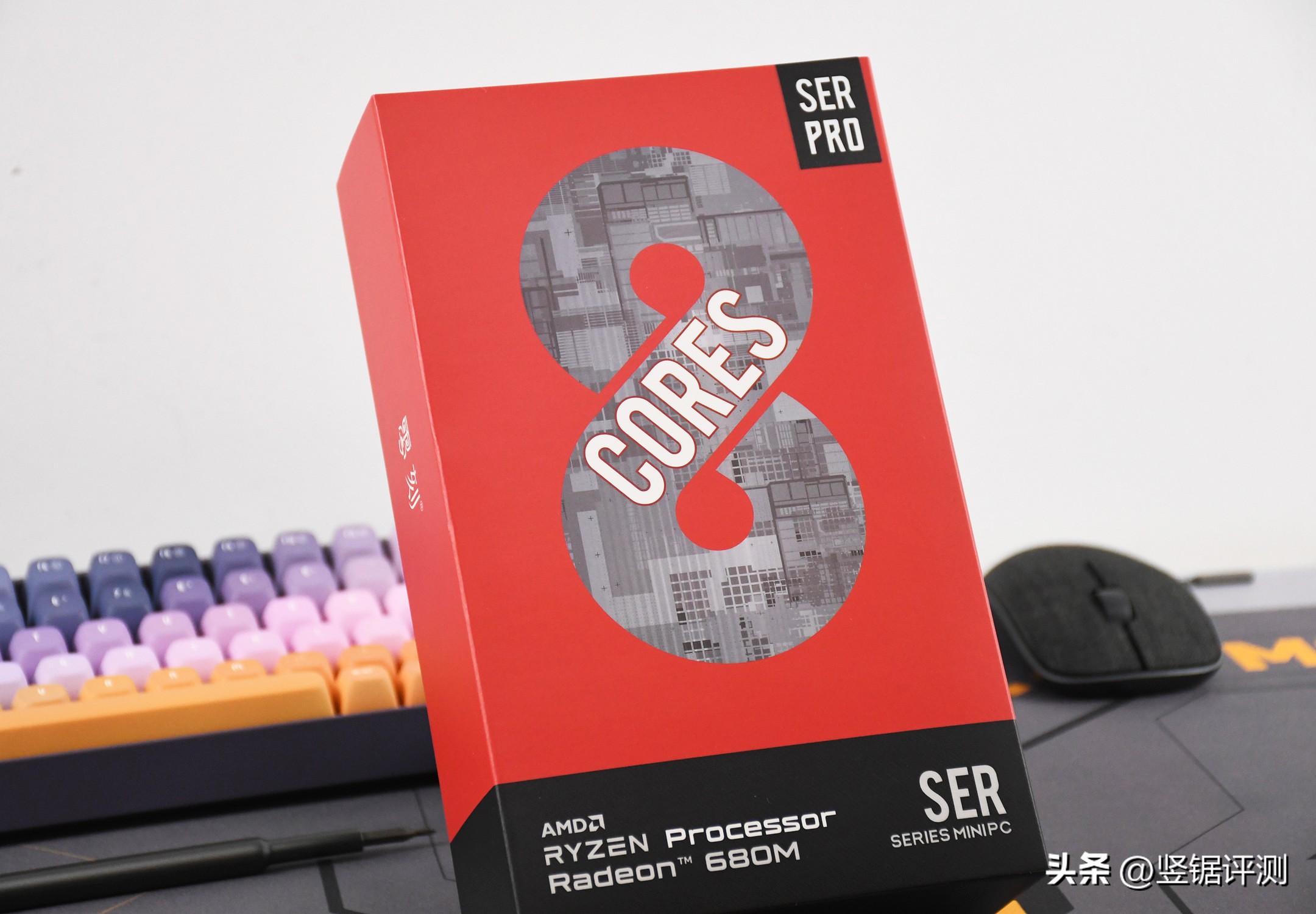 性能强劲，搭载锐龙7735HS的迷你电脑主机：零刻SER6ProVest评测