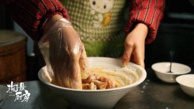 淀粉勾芡的正确方法和技巧,淀粉勾芡的做法大全