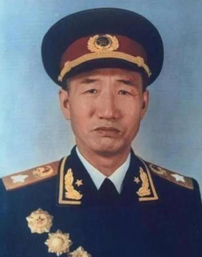 十大元帅与十大将中的五虎将,十大元帅和十大将军分别是谁