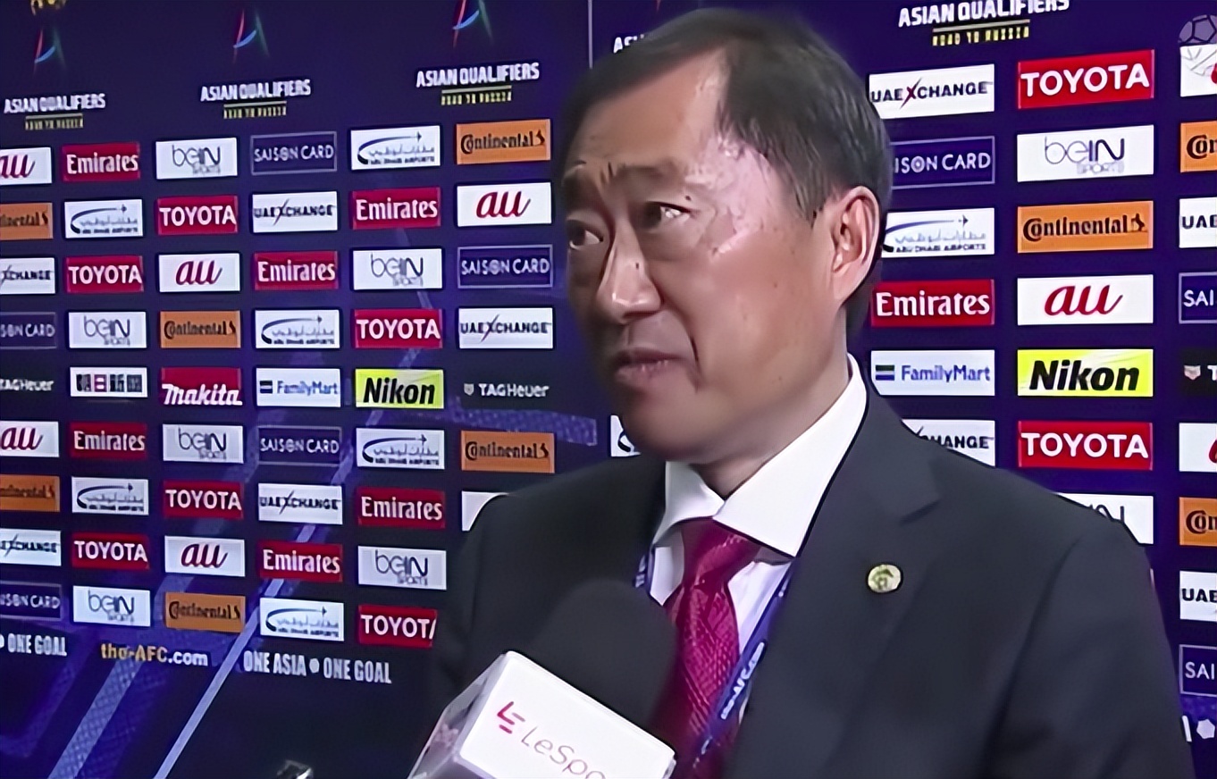 李铁招供咬出2条大鱼？于洪臣8年前狼狈为奸，炮制国足换领队闹剧