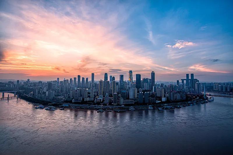 东北人在重庆受欢迎吗,成都和重庆旅游哪个更受欢迎