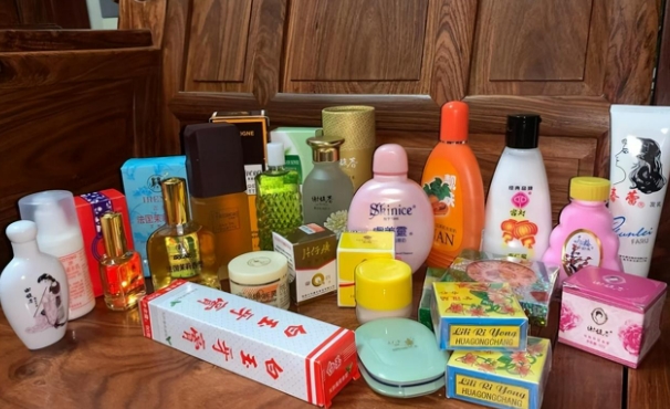 60岁妈妈护肤品推荐排行榜第一名,十大37岁女的国货良心护肤品