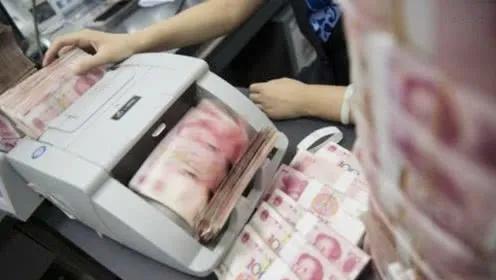 银行错转500万钱被花完会被判几年,银行里的钱被转走银行赔吗