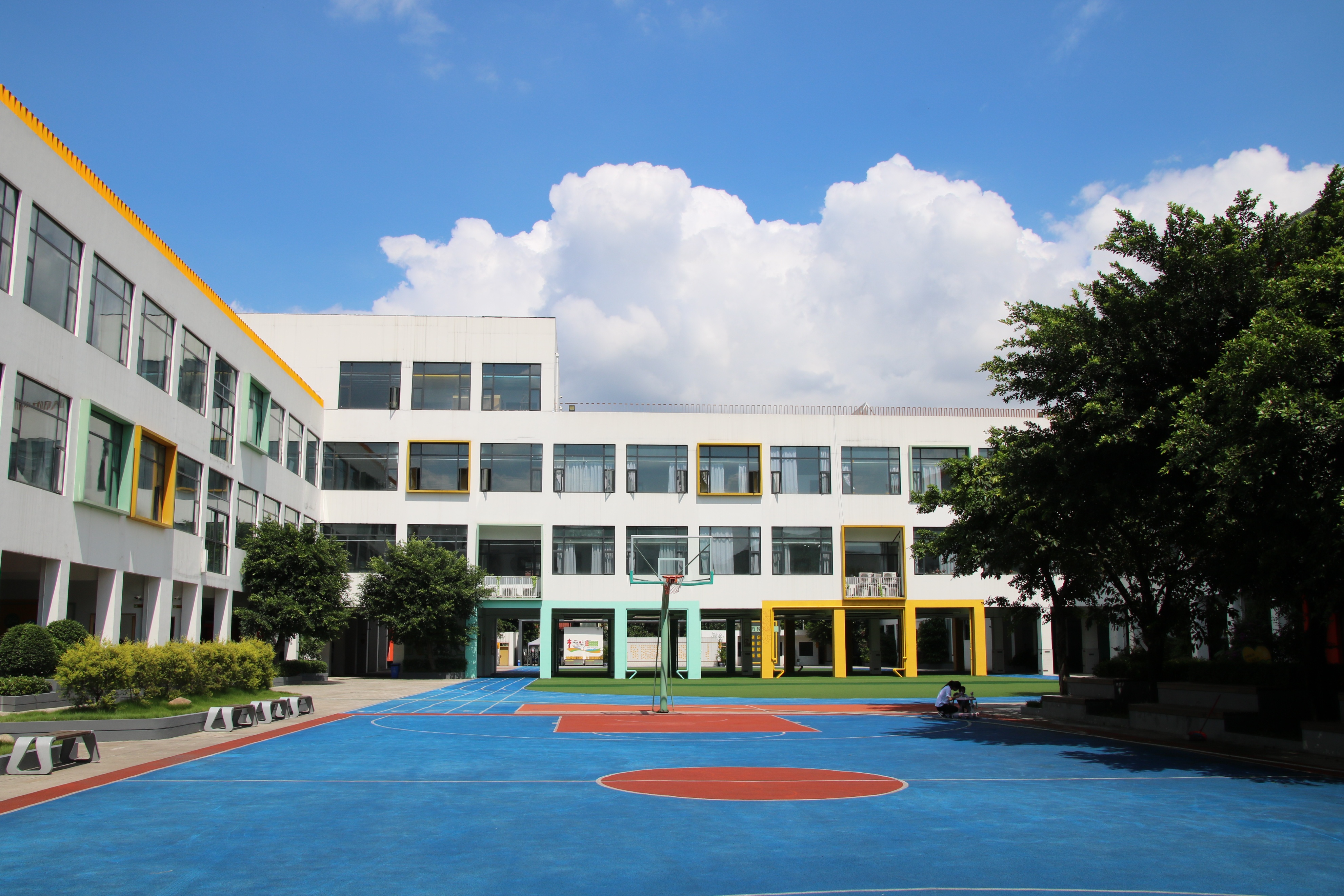 学校未摇中补录机会大吗,补录学校名额先到先得吗