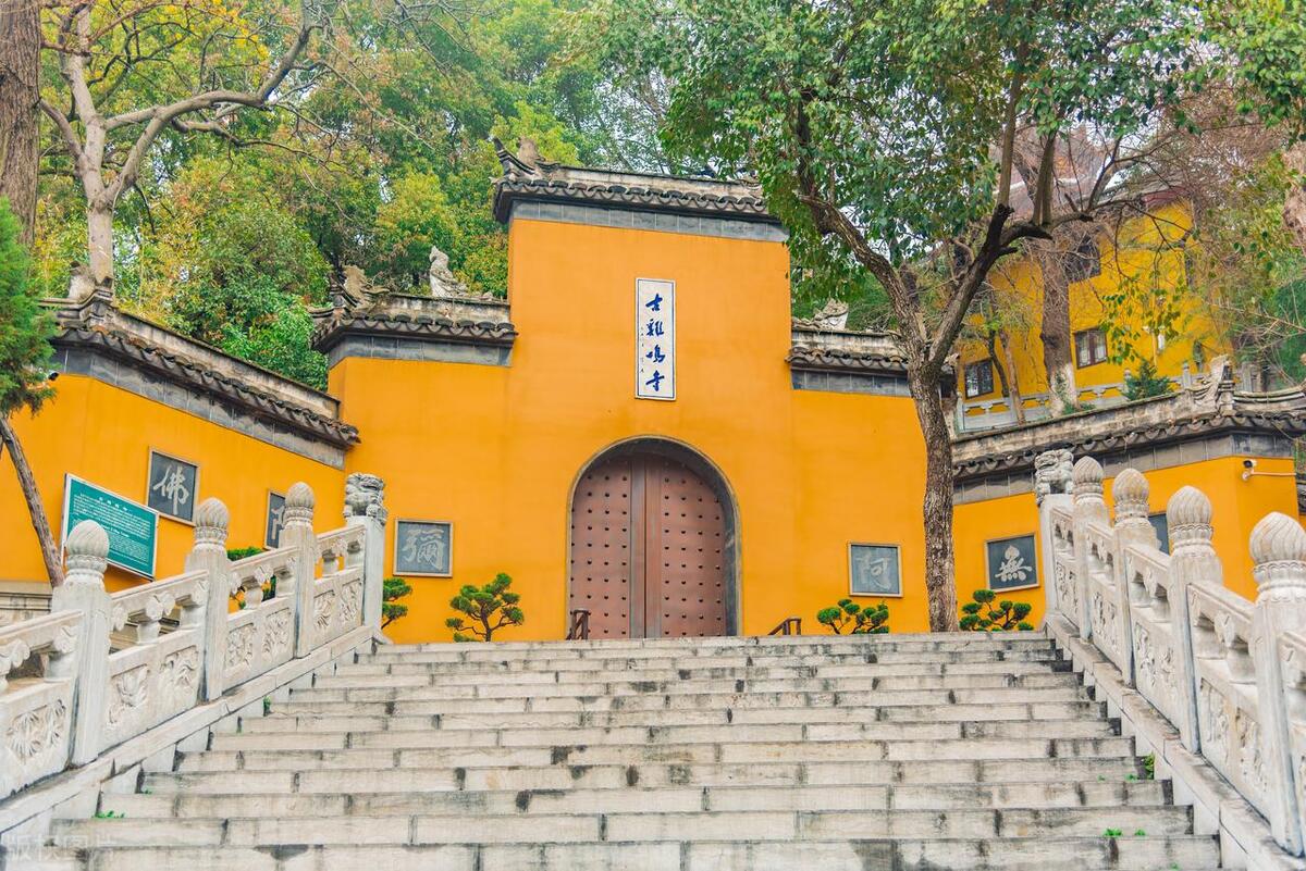 南京六朝古都游玩攻略,南京被称为六朝古都分别是哪六朝