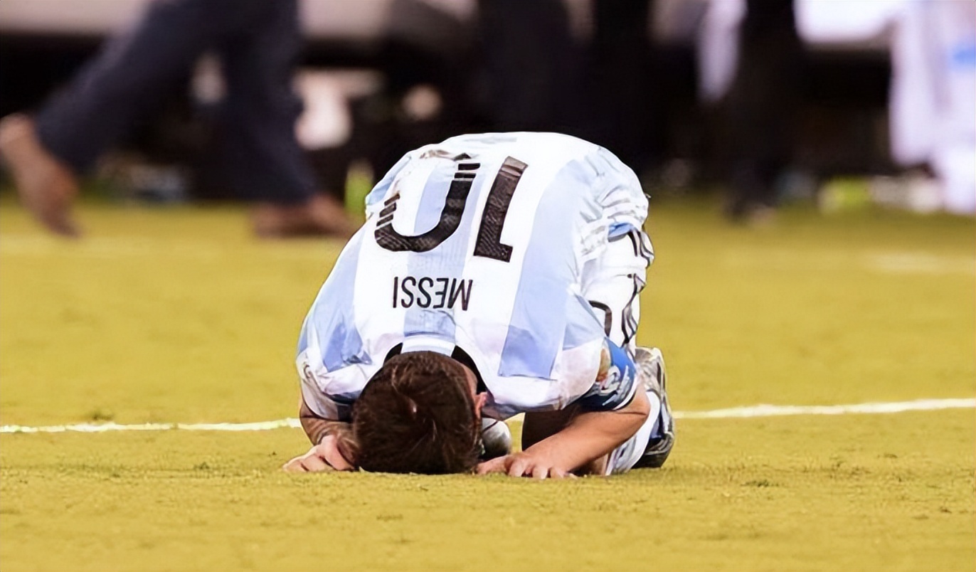 梅西十岁的时候,1997年10岁的梅西