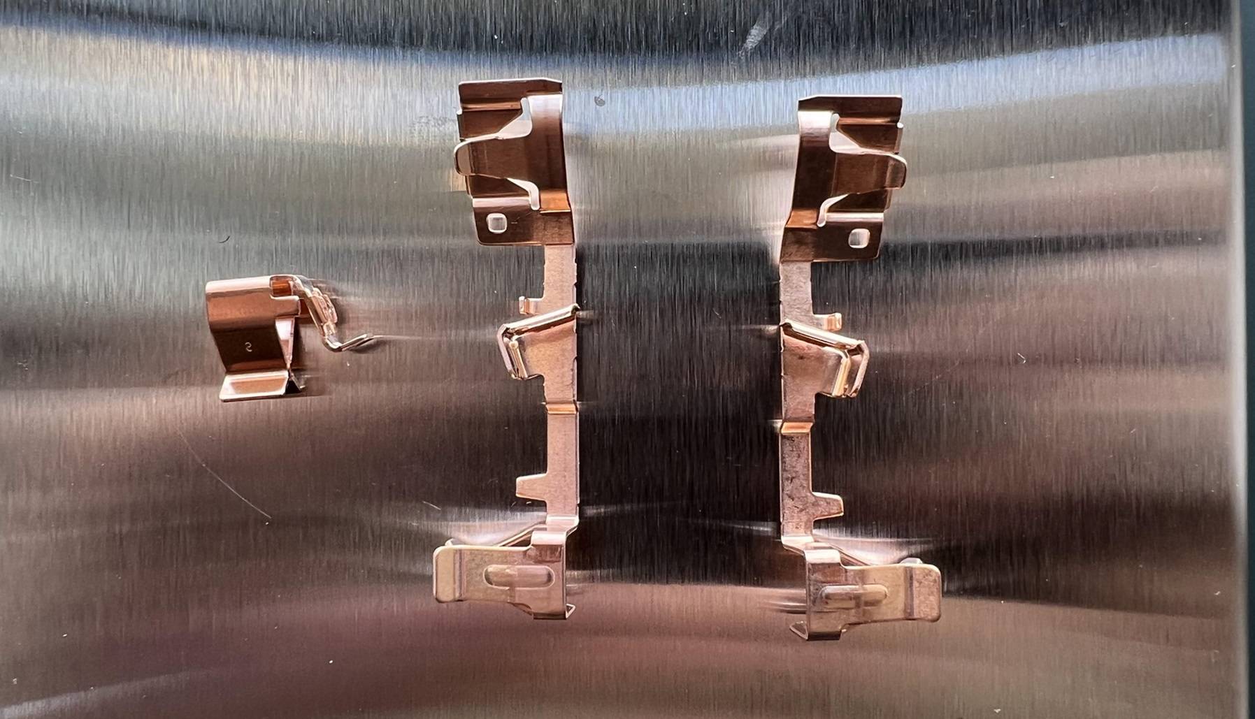 罗格朗和西门子的插座开关哪个好,开关插座面板罗格朗和施耐德对比