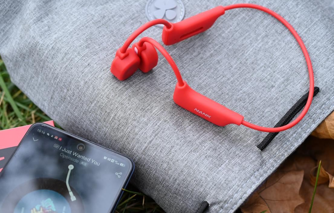 哪种运动耳机既经济又实惠又好用,红米耳机airdots3pro和小米耳机3