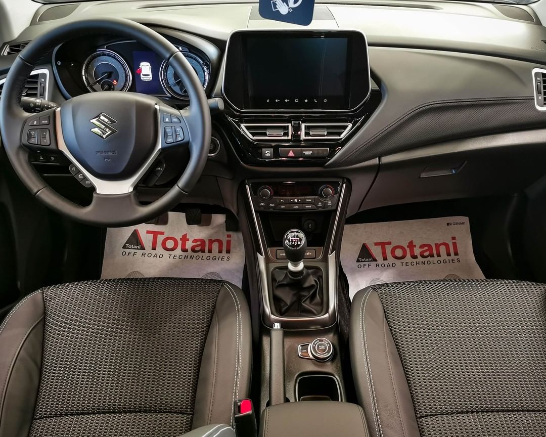 铃木锋驭s-cross2021款,2023铃木s-cross什么时候上市