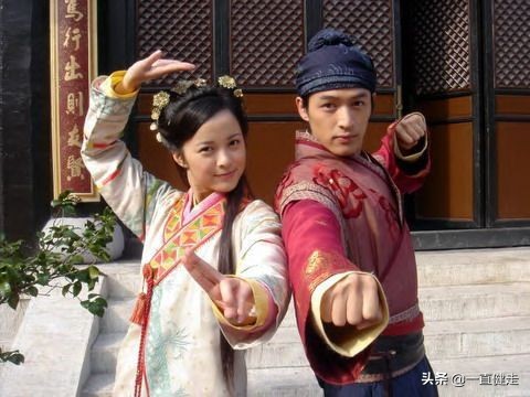 章回小说文学版,章回小说介绍