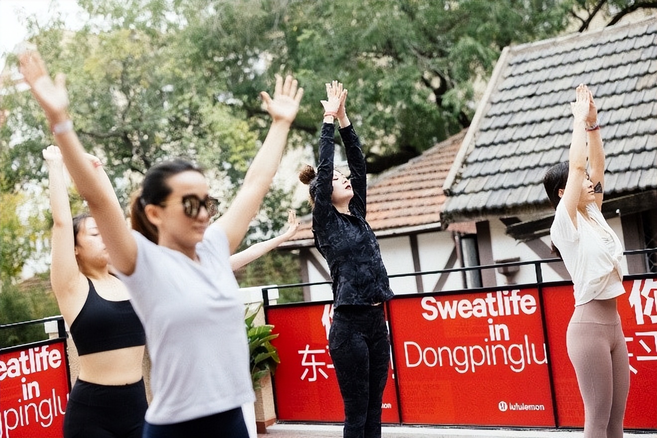 lululemon济南实体店位置,lululemon国际广场店