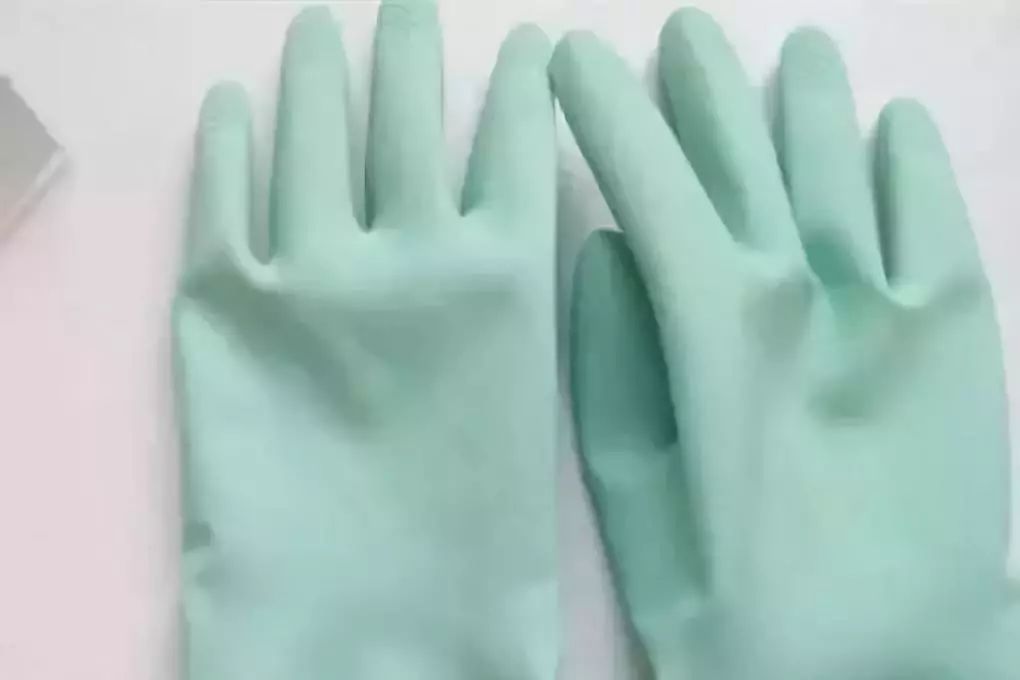 羊绒衣物的洗护方法,羊毛羊绒如何护理