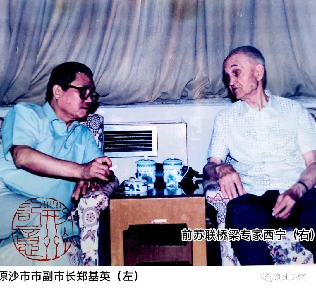 荆州新建两座长江大桥,荆州长江大桥的真实事件