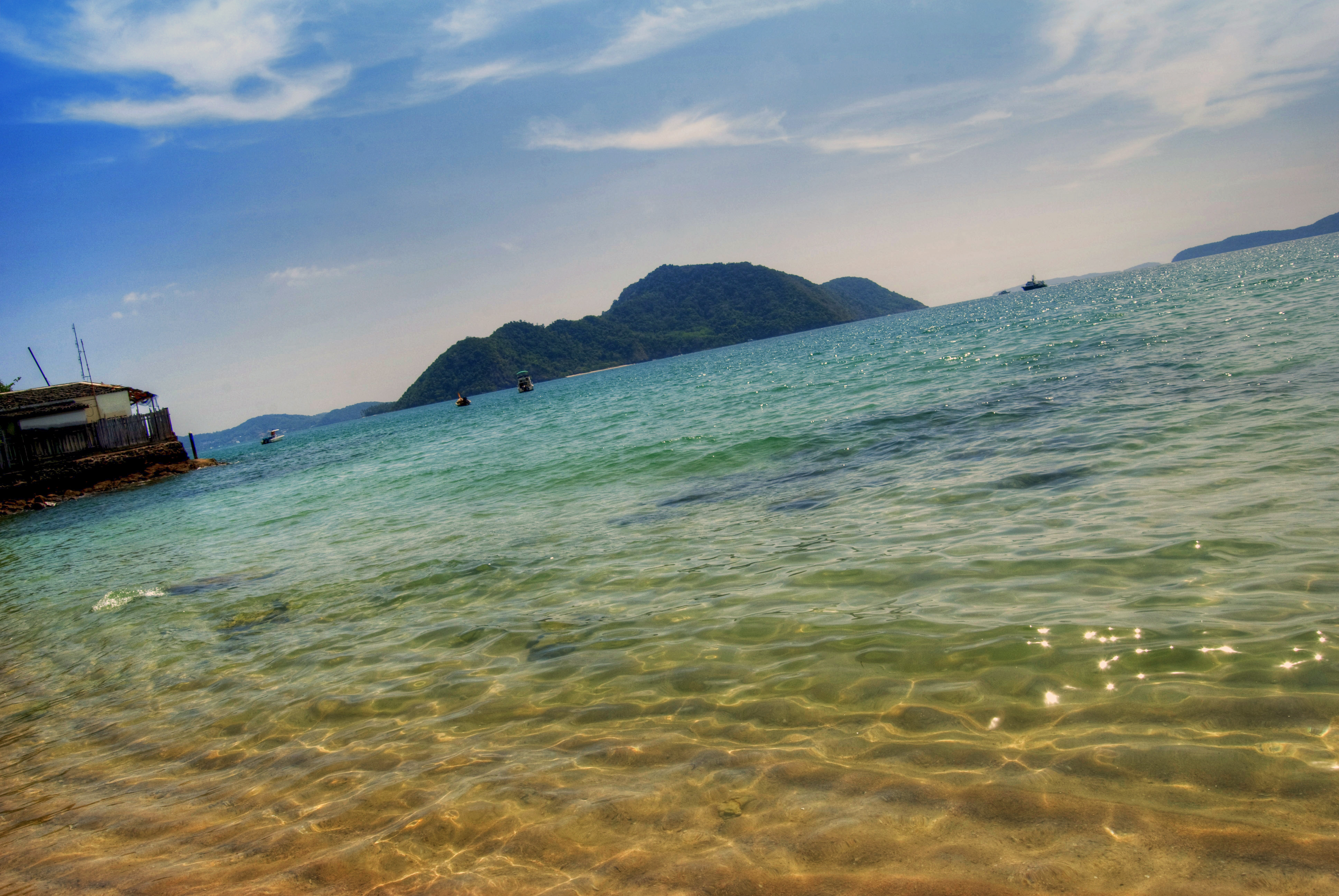 三亚和泰国哪个更适合旅游,三亚旅游和泰国旅游花费差多少钱