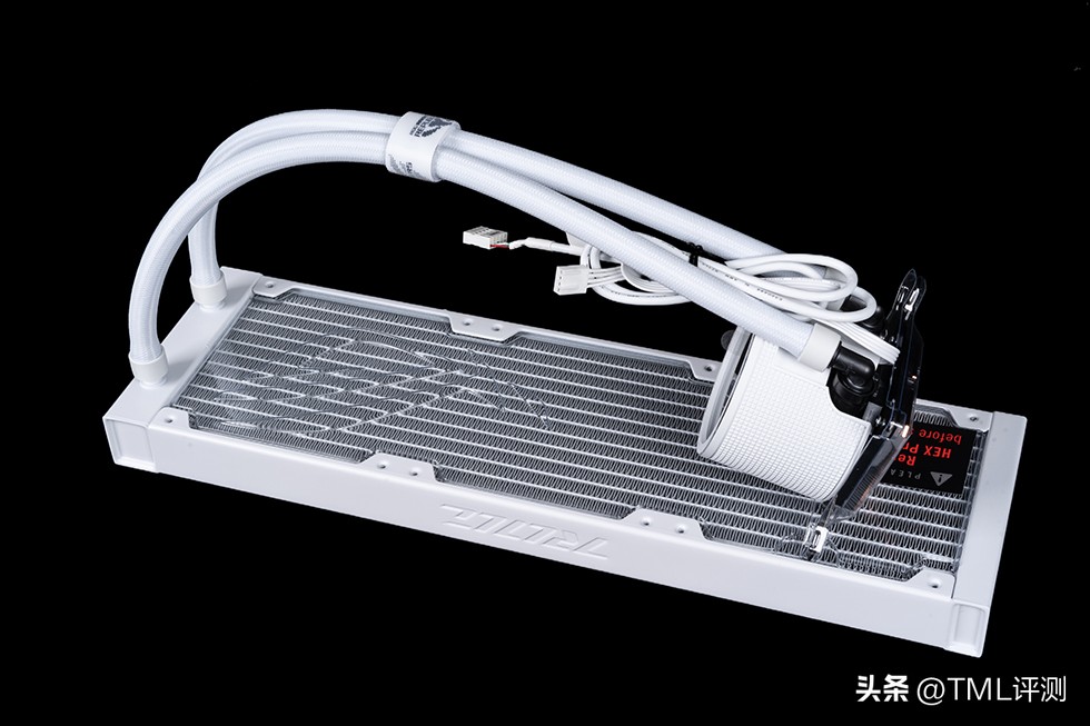 联力新款P28性能风扇,联力v2风扇