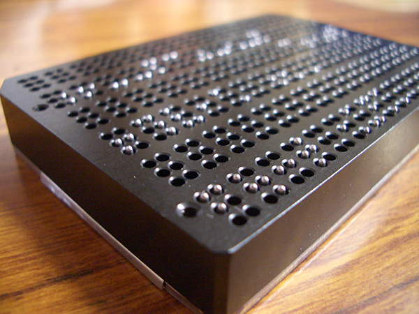 它，做纸质名片41年，5个人公司，累计销售额9000万