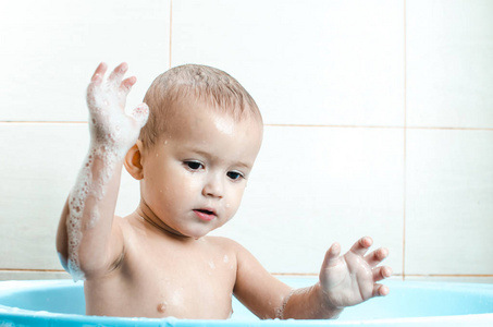 小儿包茎最佳手术年龄,关于儿童包茎手术新闻