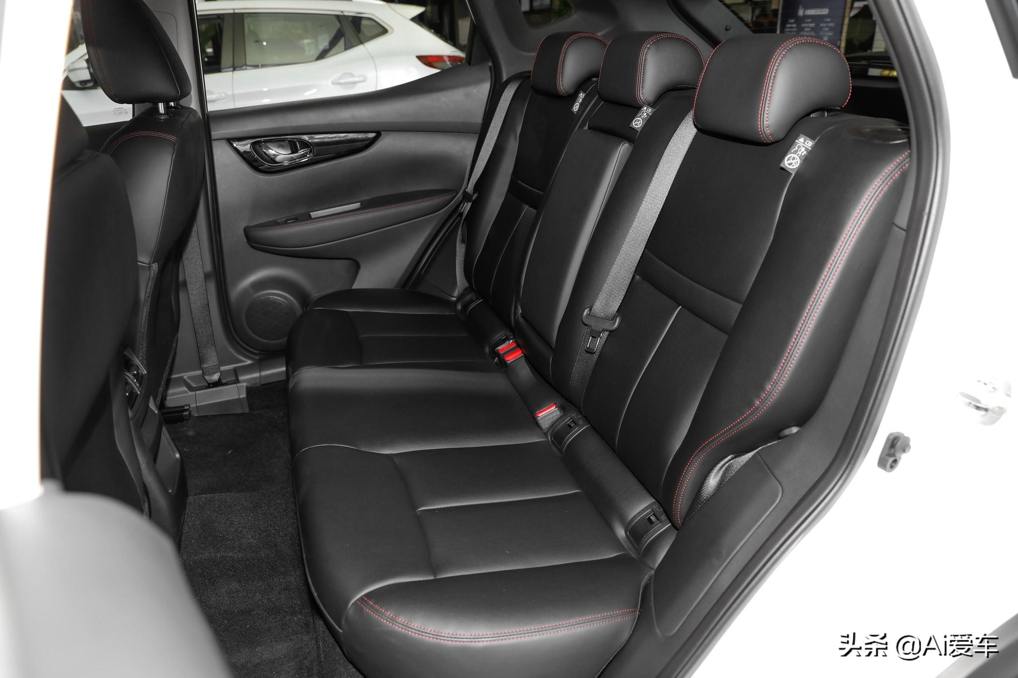 2017日产逍客2.0自动挡suv,大排量低油耗的家用轿跑