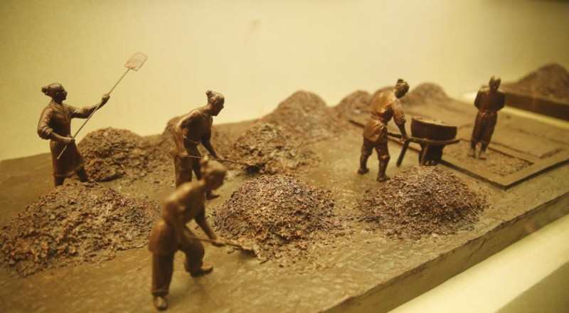 赖茅97庆香港回归特制酒真假鉴别,97年赖茅酒庆香港回归特制多少钱