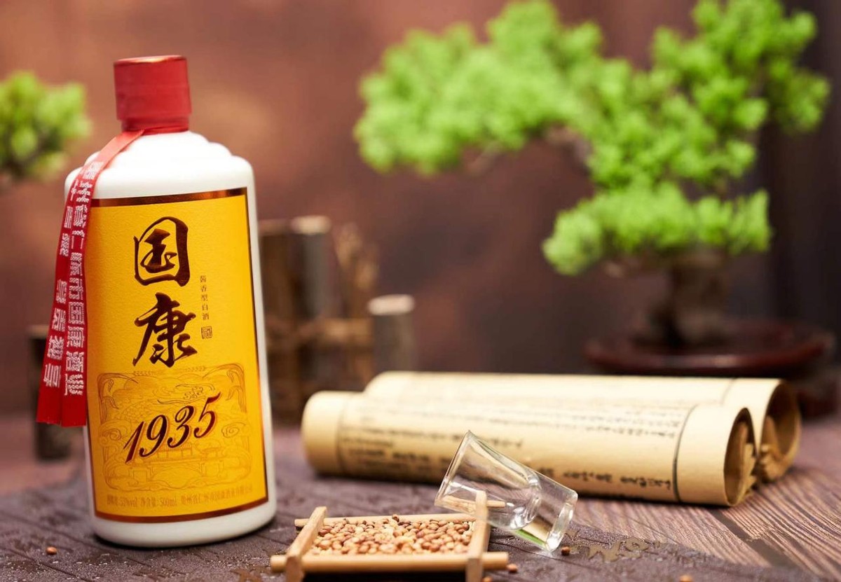 洋河酒档次排名高端梦之蓝,洋河私藏大酒是天之蓝还是海之蓝