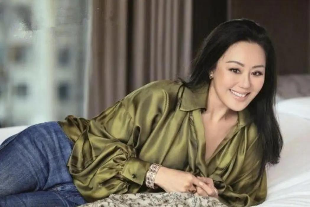 章小蕙凭什么还清债务,章小蕙现资产多少亿