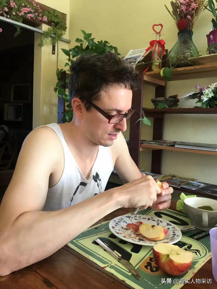 我，80后湖北人，远嫁意大利，一家人都很宠我，婆婆还给我洗衣服