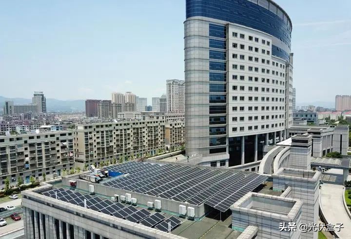 2024年建集中光伏前景,近期建设光伏项目大全2022年