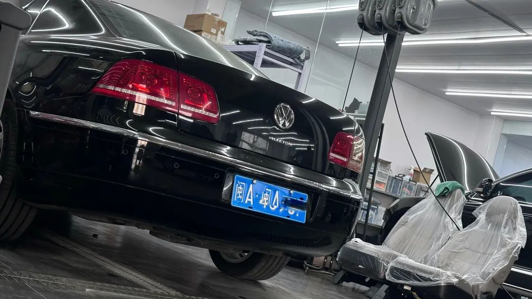 大众100万左右的车辉腾,重庆二手辉腾全面翻新修复