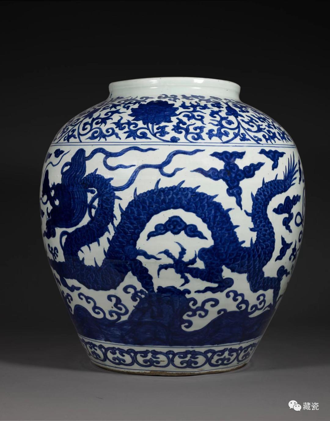 香港佳士得秋拍瓷器成交价,香港佳士得2015秋拍