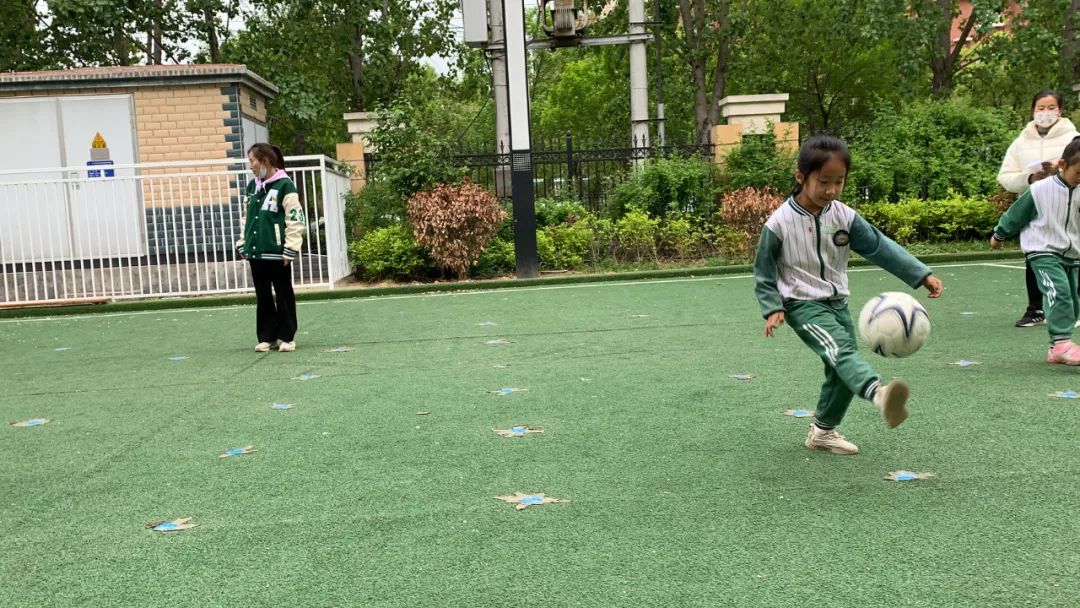 足够精彩足球赛,足够精彩幼儿足球嘉年华