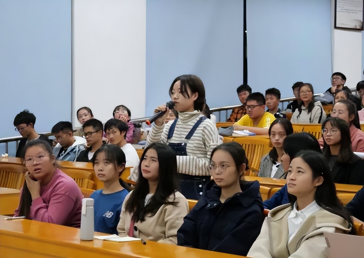 最受欢迎的男友职业排行榜top10,男友理想职业排名