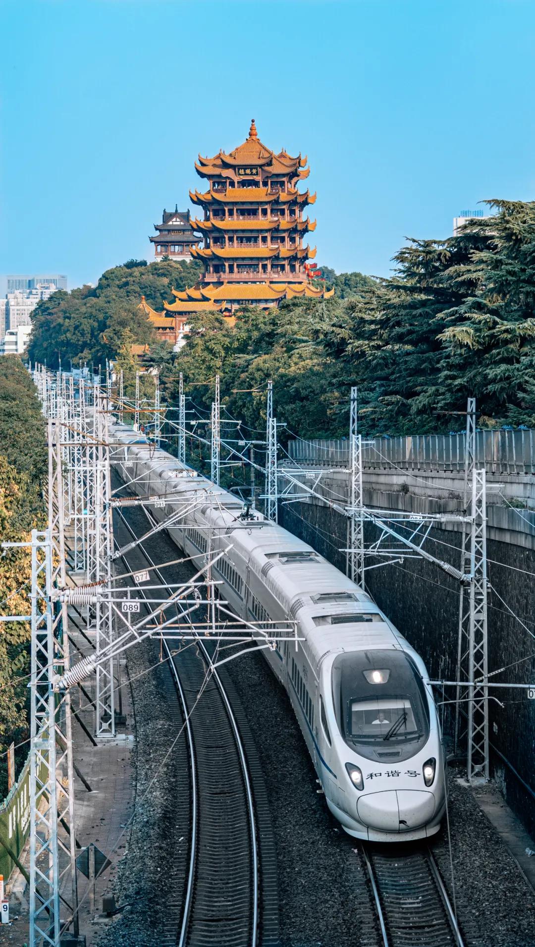 九州通衢冲上云霄去星辰大海