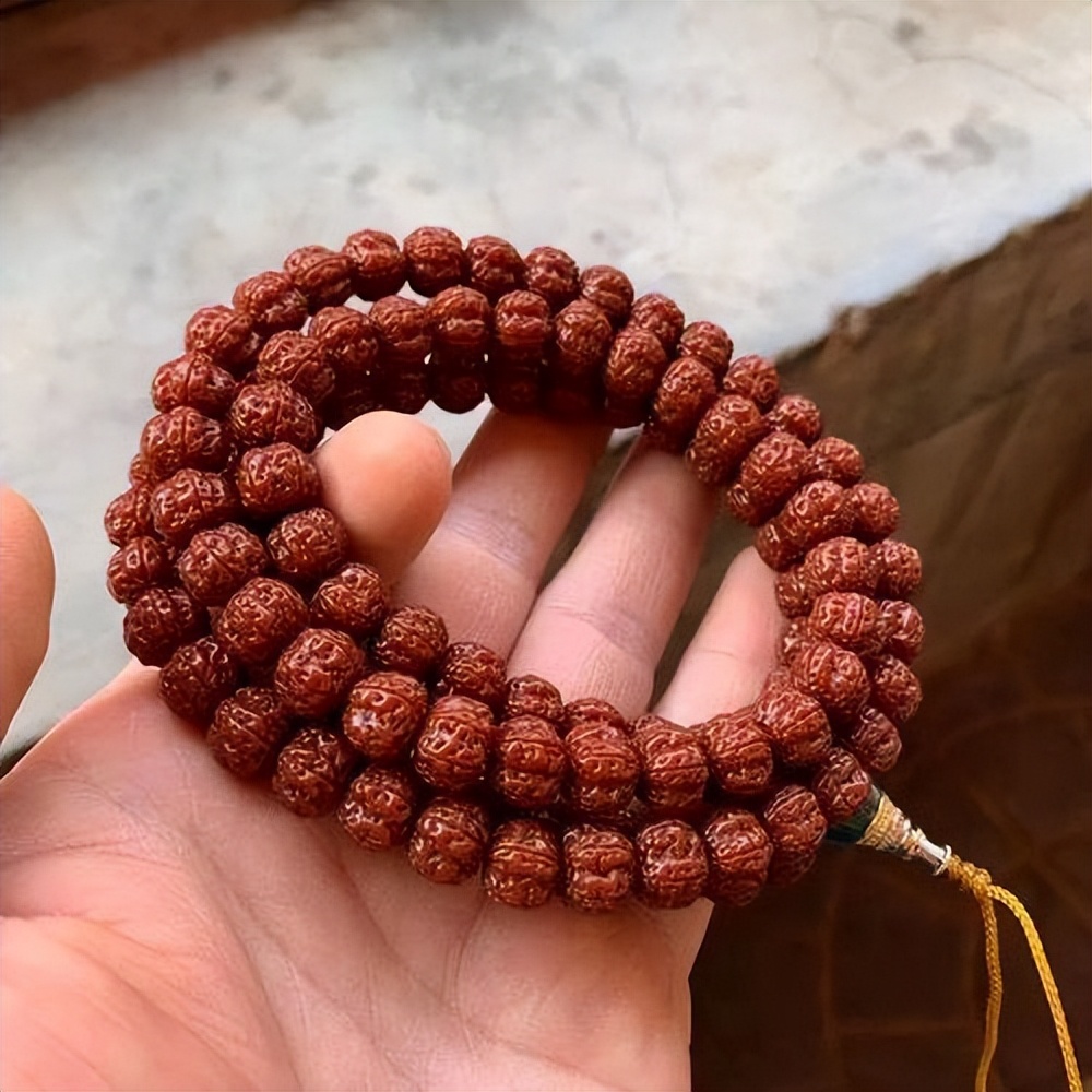 菩提手串包浆原理,文玩基础知识金刚菩提的返碱