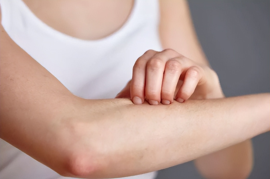 人体润滑剂，对女性伤害大还是对男性？能长期用吗？看完涨知识了