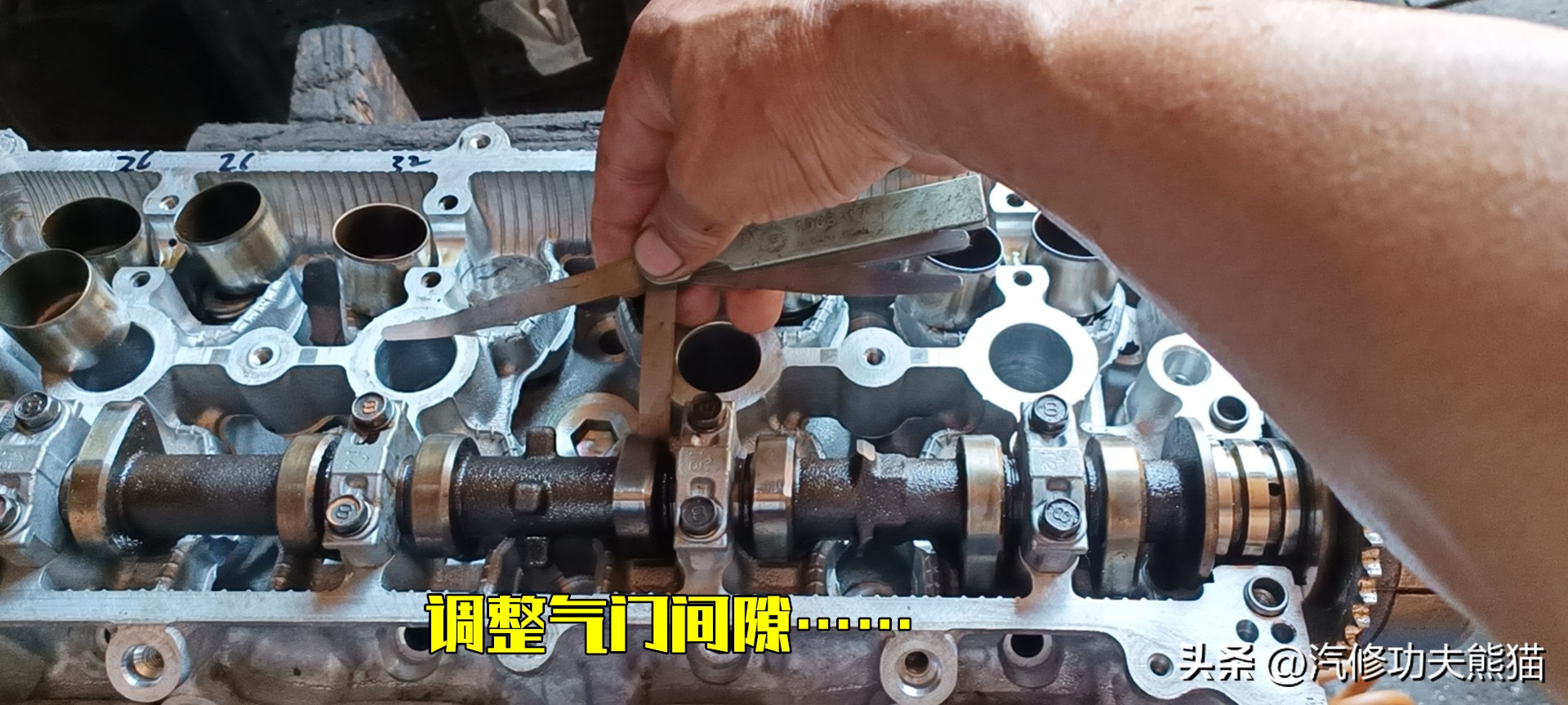 一车传三代丰田越野,六代半丰田凯美瑞烧机油