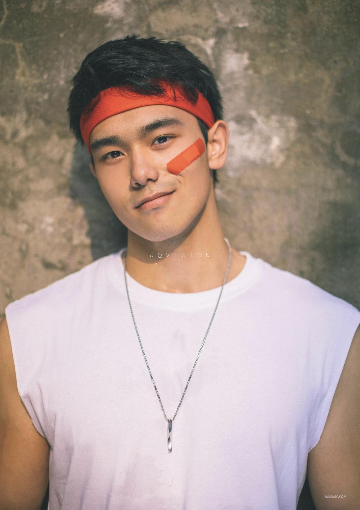 小励律曾浩然：肉球变型男