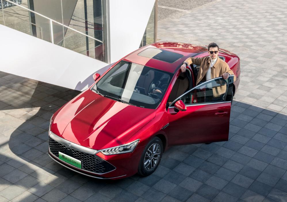 被公认10万元最值得购买的五款车,10-15万最值得买的5款车