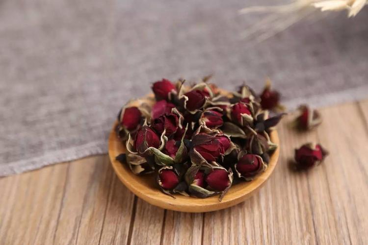 蒲公英八大养生好处,蒲公英用药禁忌