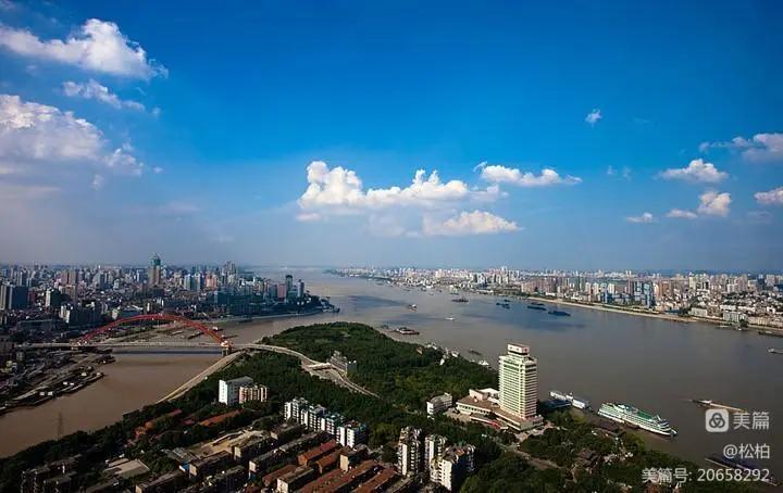 诗图战友情（八十四）毛*东泽**在武汉（中）