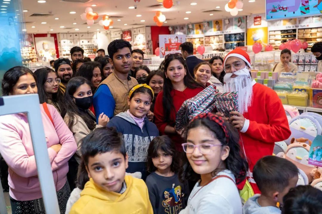 名创优品海外旗舰店,名创优品海外加盟店有多少