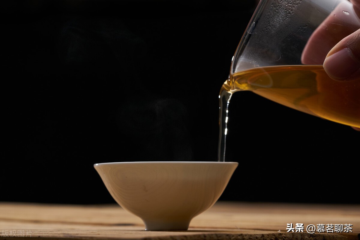 老班章之普洱茶界之最,普洱茶哪款老班章最好喝