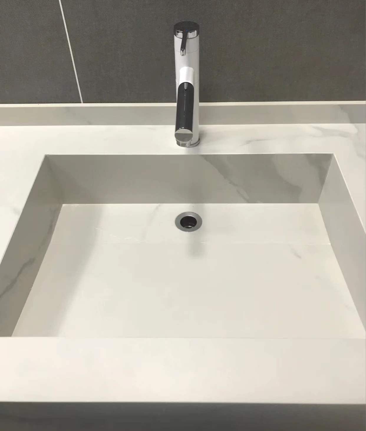 父母们的装修风格未免也太实用了,咱们普通人家装修简单实用最重要