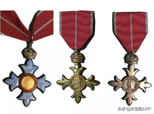 象征性感的“吊袜带”，为啥成了英国最高级别骑士勋章的代表物？