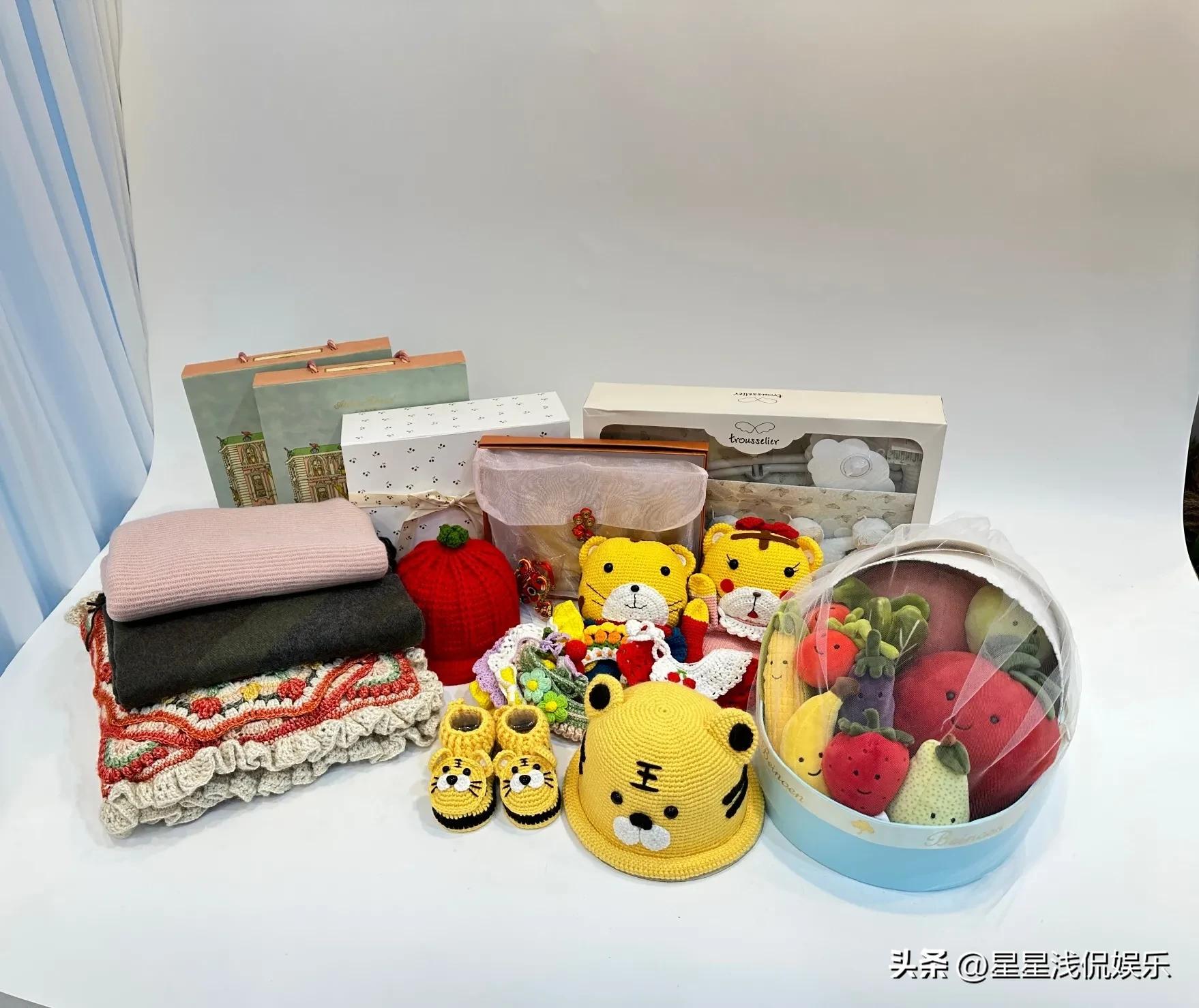 孙艺珍粉丝礼物,孙艺珍获粉丝送礼物