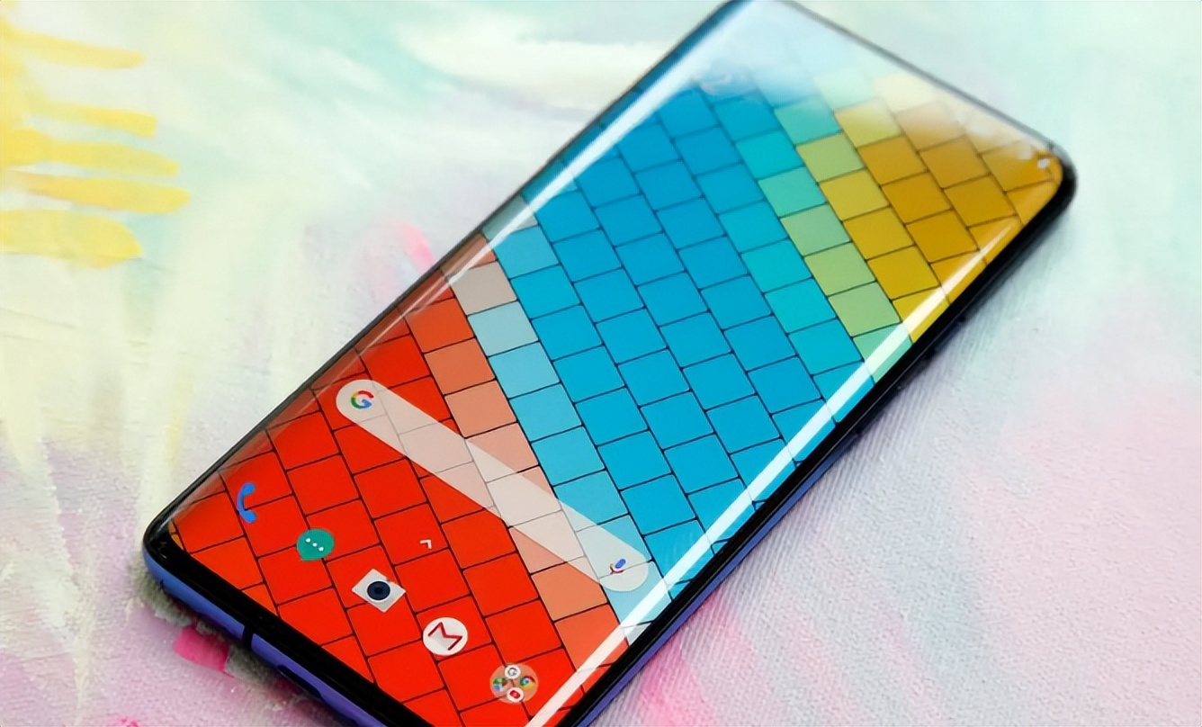 直屏更换比曲屏便宜多少,曲屏换屏贵还是直屏换屏贵